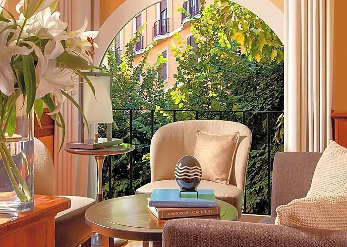 Raphael - Relais & Chateaux 5* Roma