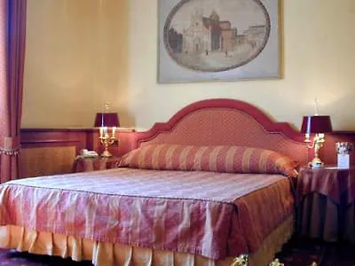Otel Raphael - Relais & Chateaux